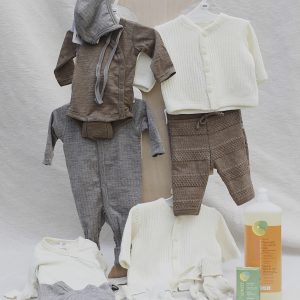 Wollen Babykleertjes pakket maat 44